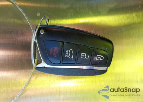 2018 Hyundai Santa Fe Sport 2.4L from USA, damaged, VIN 5NMZU3LBXJH059987